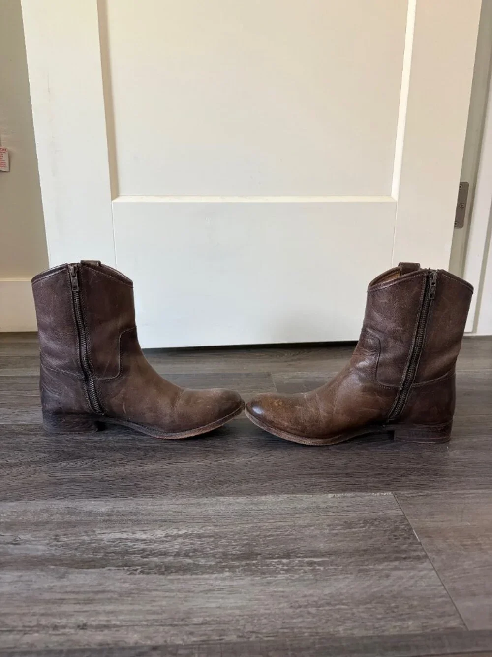 FRYE Melissa Button Short Brown Leather Boots Women’s 9 Style 3477908